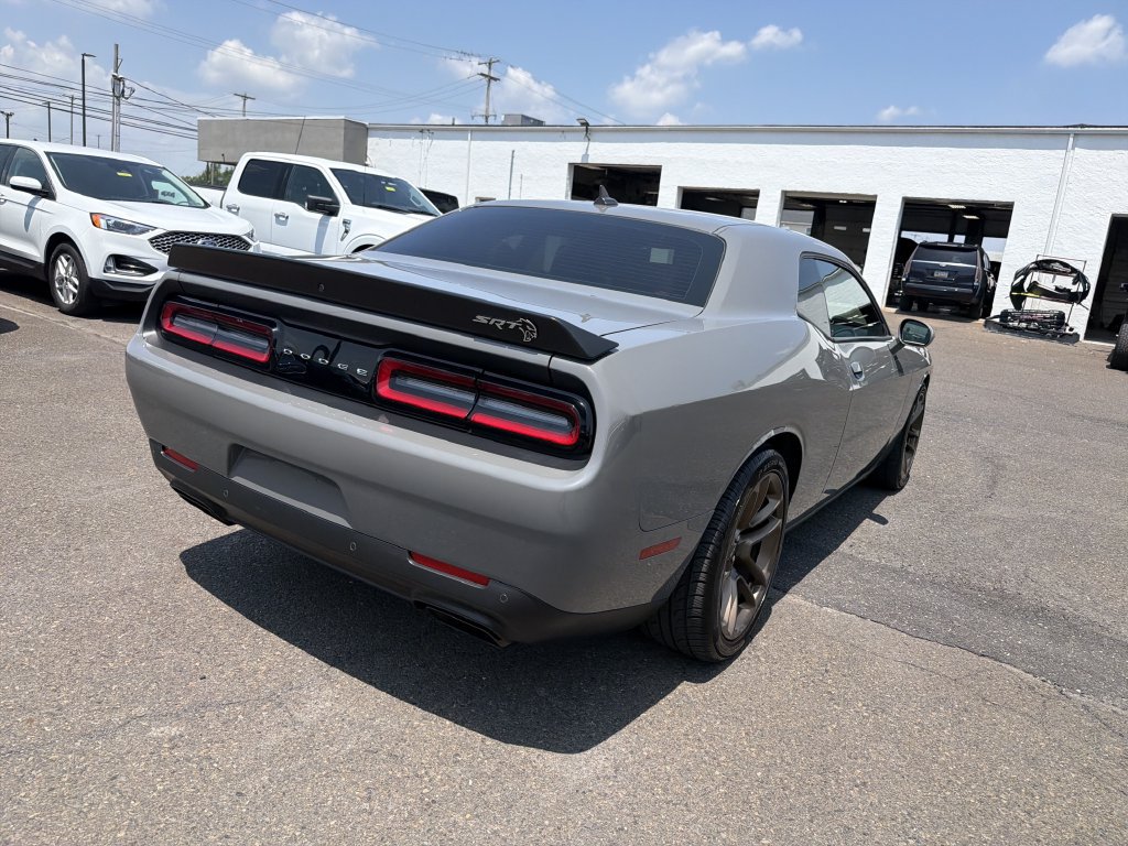 Used 2023 Dodge Challenger SRT Hellcat w/ Driver Convenience Group RWD image 5