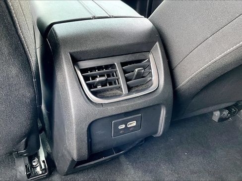 Used 2024 Chevrolet Blazer LT w/ Convenience Package FWD image 21
