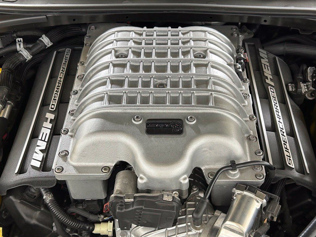 Used 2019 Dodge Challenger SRT Hellcat Redeye RWD image 37