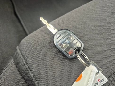 Used 2012 Ford Mustang GT RWD image 22
