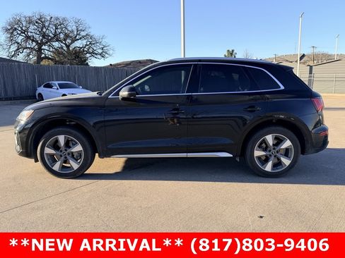 Used 2024 Audi Q5 2.0T Premium w/ Convenience Package image 9