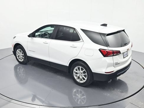 Used 2024 Chevrolet Equinox LT AWD/4WD image 34