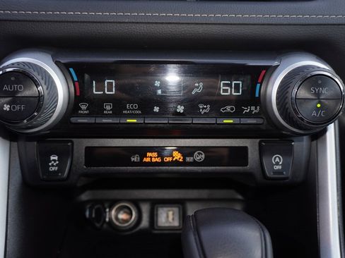 Certified 2024 Toyota RAV4 XLE image 17