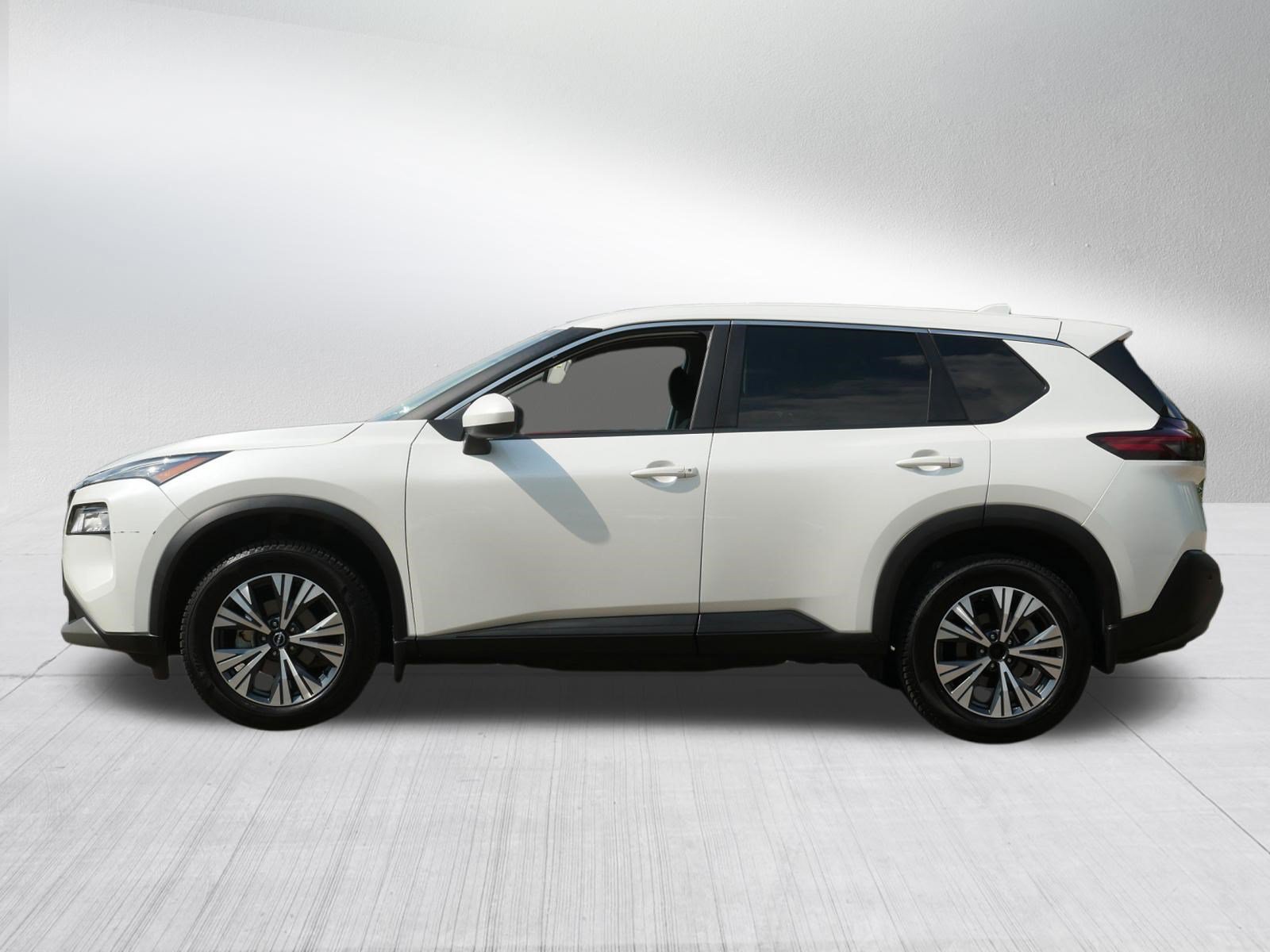Certified 2023 Nissan Rogue SV AWD/4WD image 4