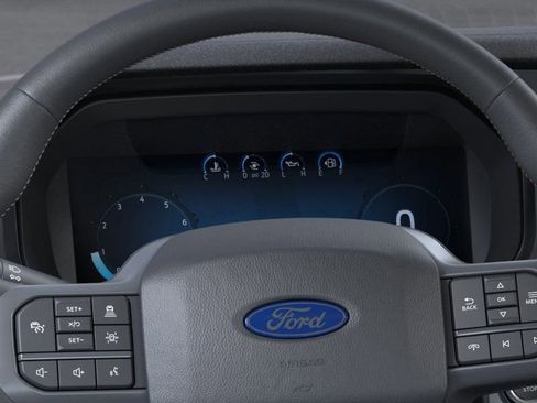 New 2025 Ford F150 Lariat w/ Equipment Group 502A High image 14