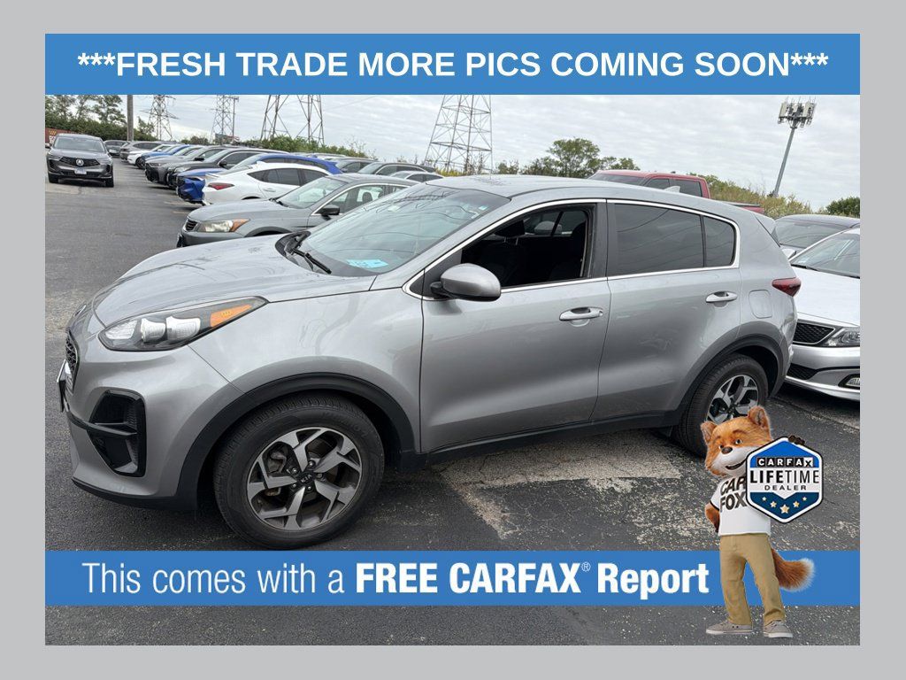 Used 2022 Kia Sportage LX FWD image 1