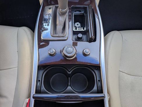 Used 2012 INFINITI M37 w/ Premium Pkg image 40