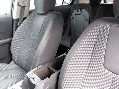 Used 2017 Chevrolet Equinox LT w/ Convenience Package FWD image 8