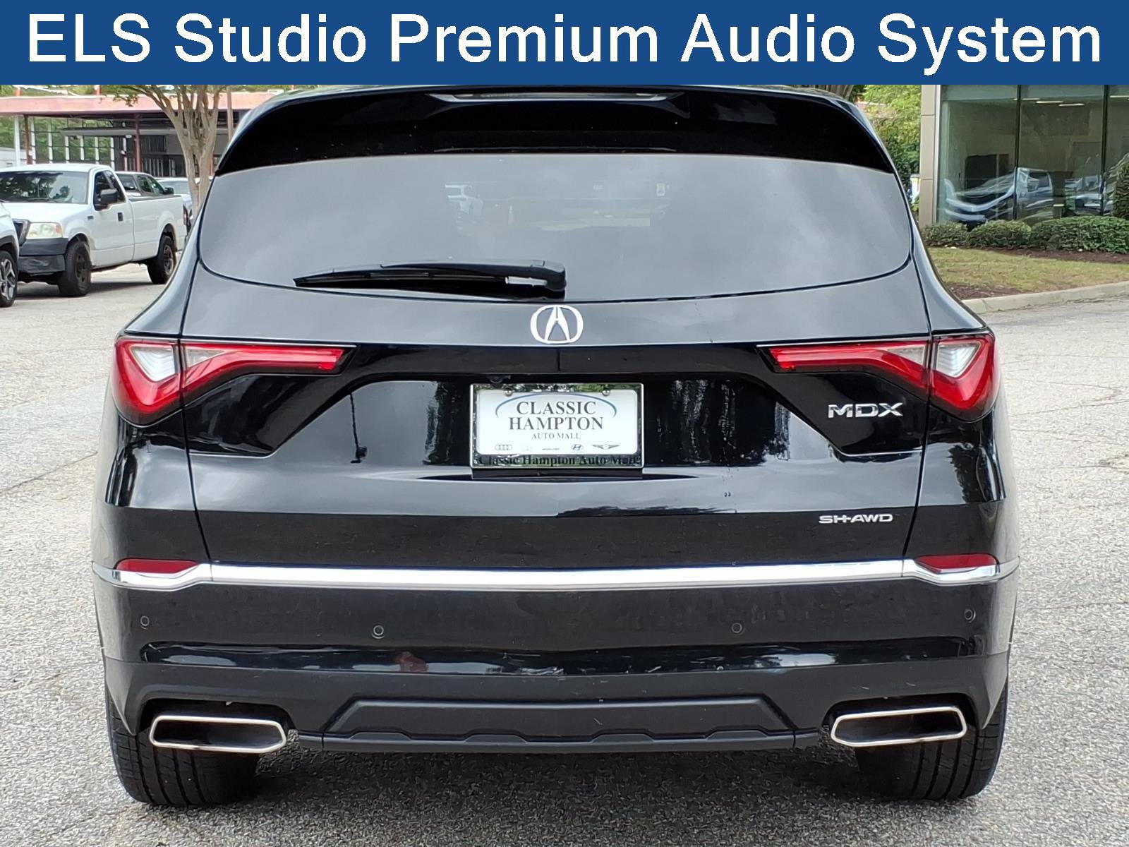 Used 2023 Acura MDX w/ Technology Package AWD/4WD image 9
