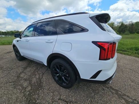 Used 2022 Kia Sorento SX AWD/4WD image 5