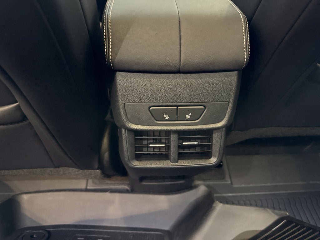 New 2027 GMC Terrain Denali w/ LPO, Floor Liner Package AWD/4WD image 23