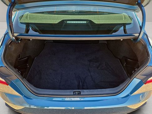 Used 2026 Toyota Camry SE w/ Convenience Package image 14