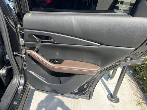 Used 2021 MAZDA CX-30 2.5 Turbo w/ Premium Plus Pkg image 33