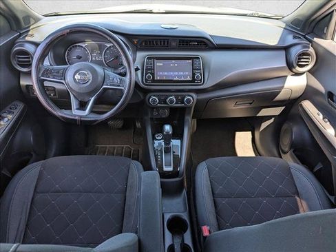 Used 2020 Nissan Kicks S FWD image 14