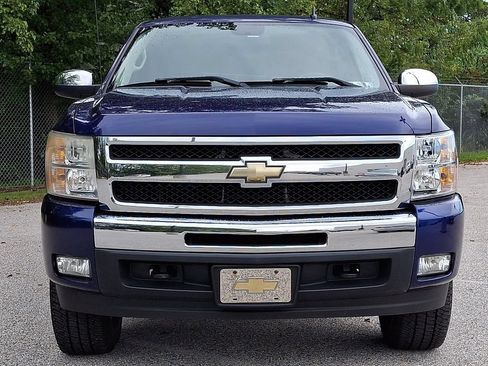 Used 2011 Chevrolet Silverado 1500 LT w/ All-Star Edition AWD/4WD image 5