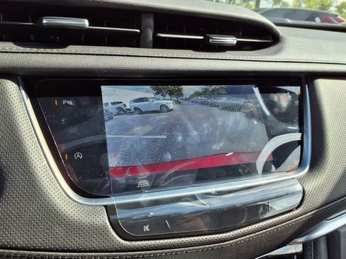 New 2025 Cadillac XT5 Premium Luxury image 30