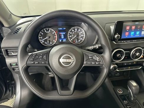 Used 2025 Nissan Sentra S image 14