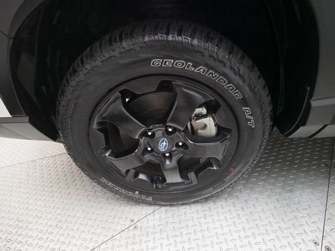 Used 2025 Subaru Forester Wilderness w/ Convenience Package image 28