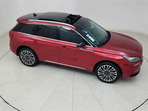 Used 2022 Lincoln Corsair Standard w/ Premium Package image 75