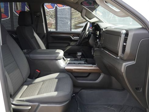 Used 2023 Chevrolet Silverado 1500 RST w/ Protection Package AWD/4WD image 10
