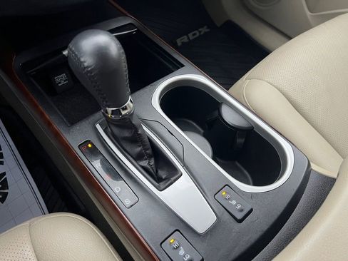 Used 2016 Acura RDX AWD w/ Technology Package image 34