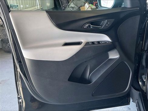 Used 2024 Chevrolet Equinox LS AWD/4WD image 9