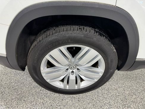 Used 2018 Volkswagen Atlas SEL Premium image 8