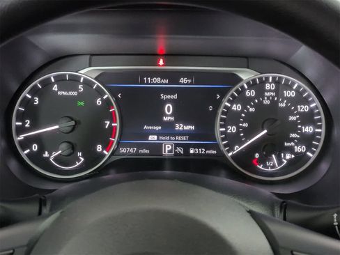 Used 2024 Nissan Sentra SV image 28