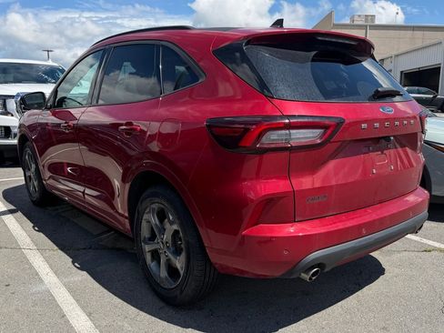 Used 2024 Ford Escape ST-Line w/ Tech Pack #1 FWD image 4