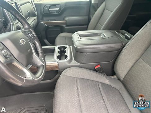Used 2021 Chevrolet Silverado 1500 LT Trail Boss w/ LPO, Dark Essentials Package AWD/4WD image 19