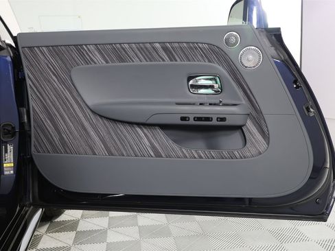 Used 2024 Rolls-Royce Spectre w/ Spectre Launch Package image 20