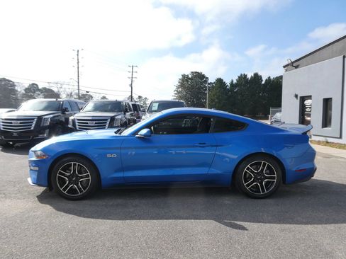 Used 2020 Ford Mustang GT w/ Equipment Group 301A image 9