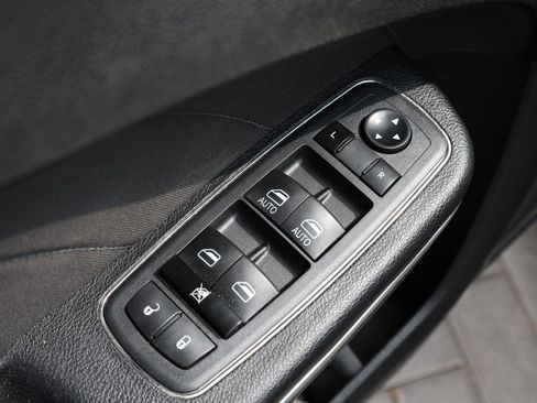 Used 2019 Dodge Charger R/T w/ Driver Confidence Group RWD image 11