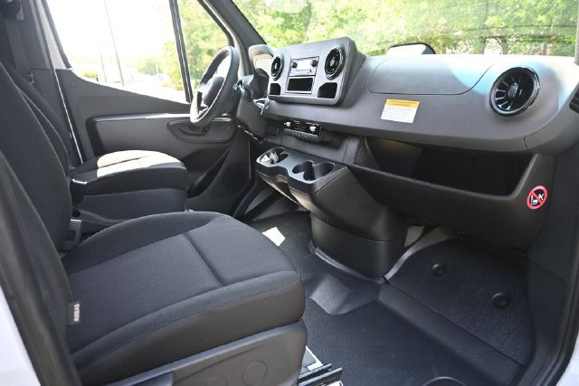 New 2026 Mercedes-Benz Sprinter 2500 image 17
