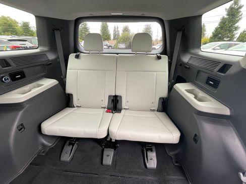 Used 2025 Hyundai Santa Fe SEL image 31