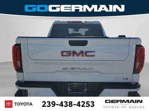 Used 2023 GMC Sierra 1500 AT4 image 17