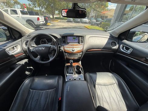 Used 2019 INFINITI QX60 Luxe w/ Sensory Package FWD image 7