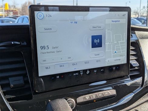 Used 2023 Ford Transit 350 XLT image 13