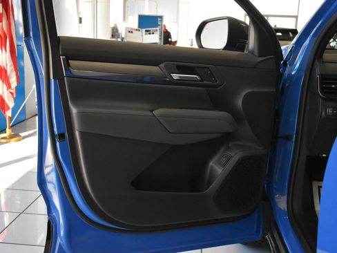 New 2026 GMC Terrain AT4 w/ LPO, Floor Liner Package image 12