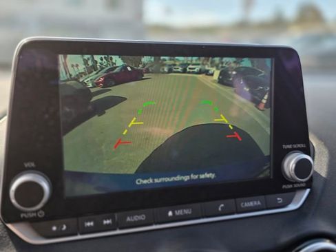 Used 2024 Nissan Sentra SV image 26