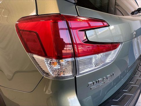 Used 2021 Subaru Forester Limited AWD/4WD image 35