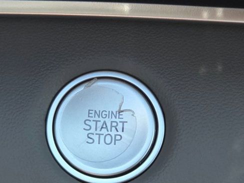 New 2025 Hyundai Elantra Sport image 5