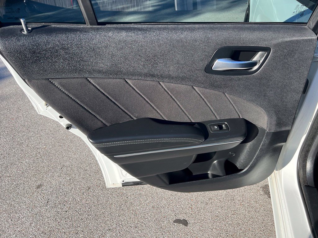 Used 2016 Dodge Charger R/T RWD image 19