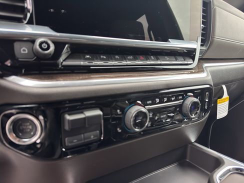 New 2026 Chevrolet Silverado 1500 LT Trail Boss w/ Safety Package image 19