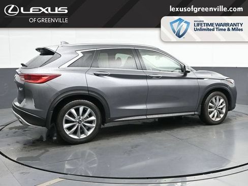 Used 2022 INFINITI QX50 Luxe FWD image 8