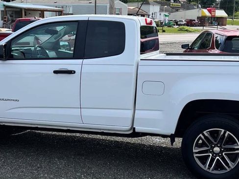 Used 2016 Chevrolet Colorado W/T w/ WT Convenience Package AWD/4WD image 14