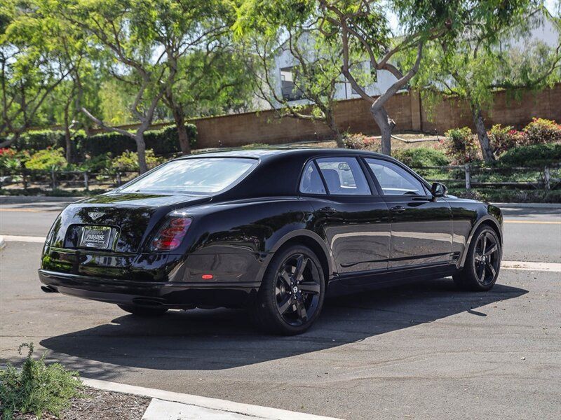 Used 2016 Bentley Mulsanne Speed RWD image 5