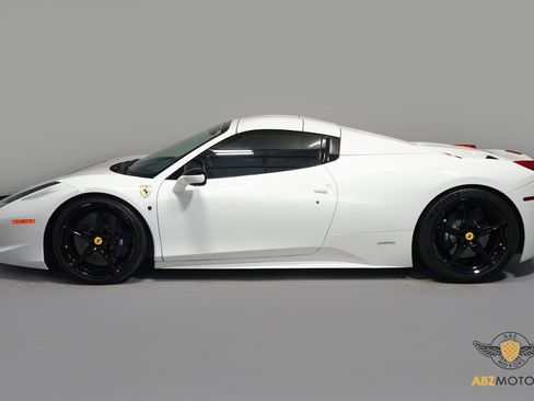 Used 2015 Ferrari 458 Spider image 6