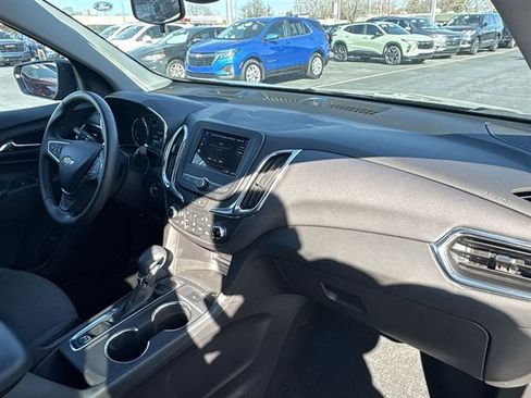 Certified 2024 Chevrolet Equinox LT w/ LPO, Floor Liner Package image 27