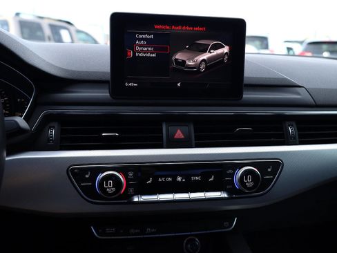 Used 2018 Audi A4 2.0T Premium w/ Convenience Package image 10